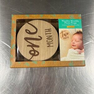 Kate & Milo Wooden Monthly Photo Prop Baby Milestone Sign